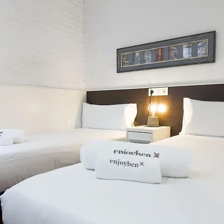 Apartamento Enjoybcn Gaudi Barcelona