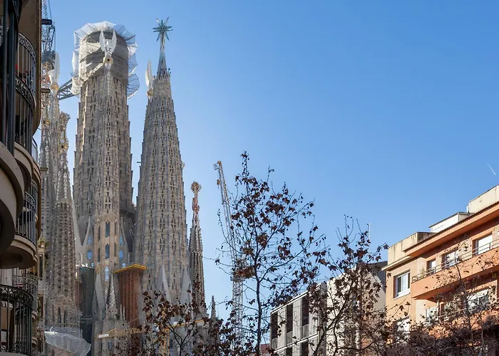 Enjoybcn Gaudi Barcelona